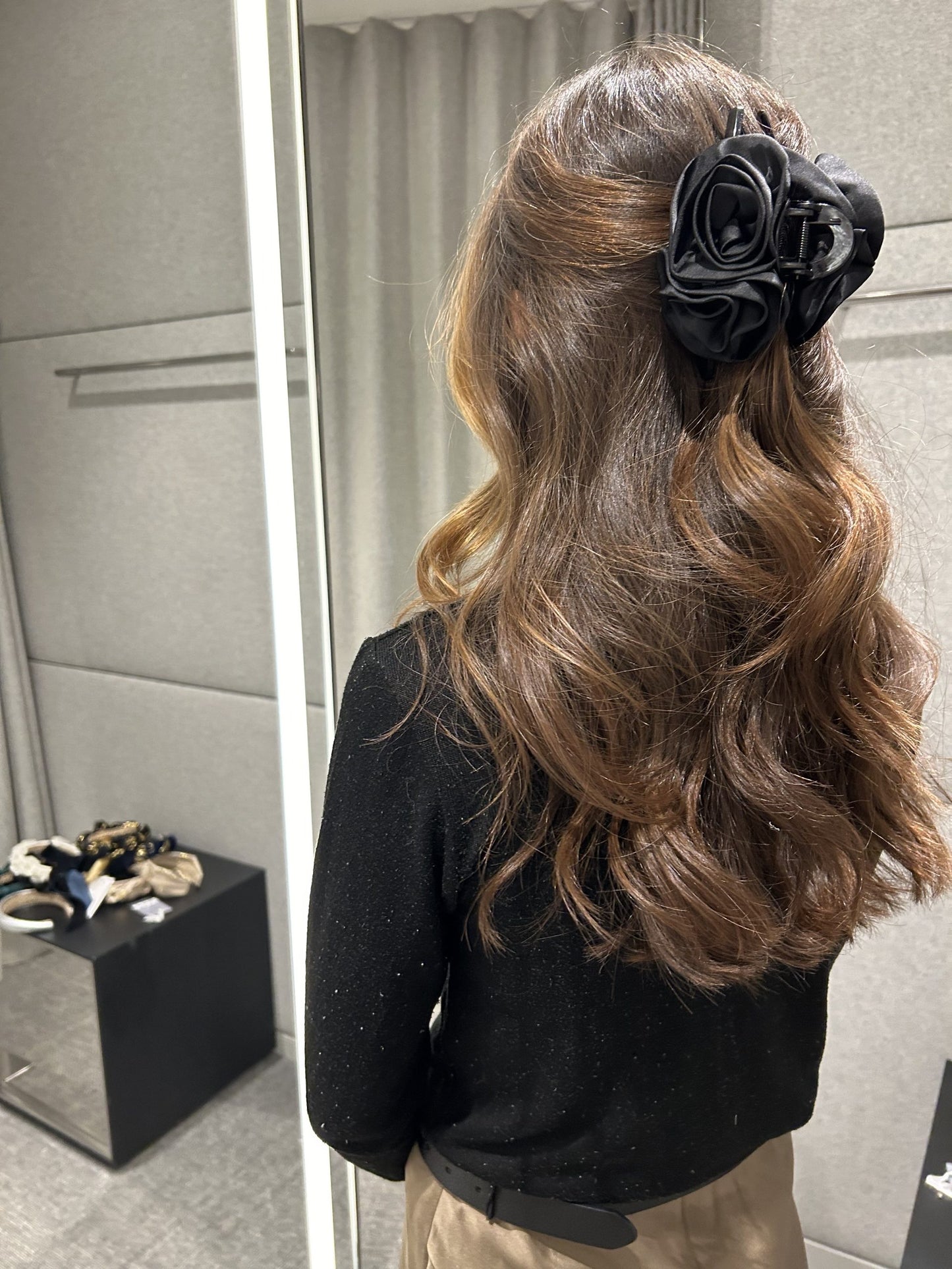 Elegant Black Rose Flower Claw Clip