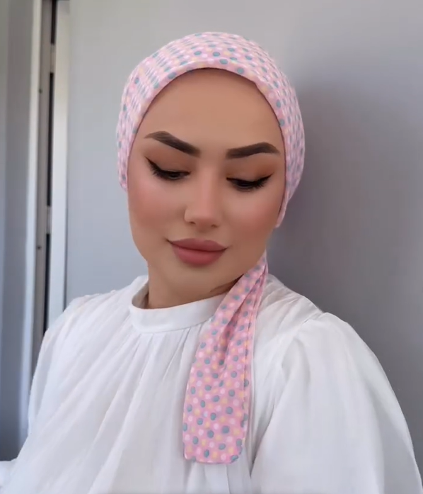 Grace Wrapped Scarf in Flexible Beauty