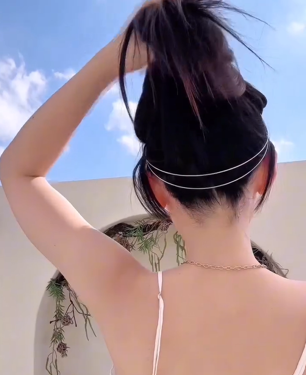 Elegant Headband for Back Neck