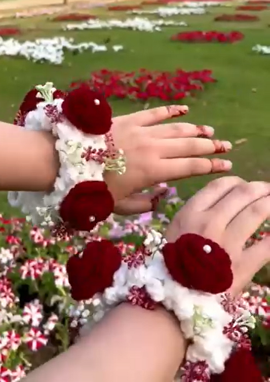 Red Rose Elegant Gajray