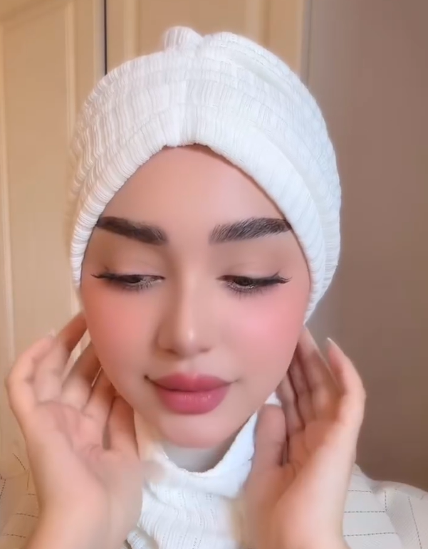 Luxe Cozy Ribbed Turban-Style Warm Hijab