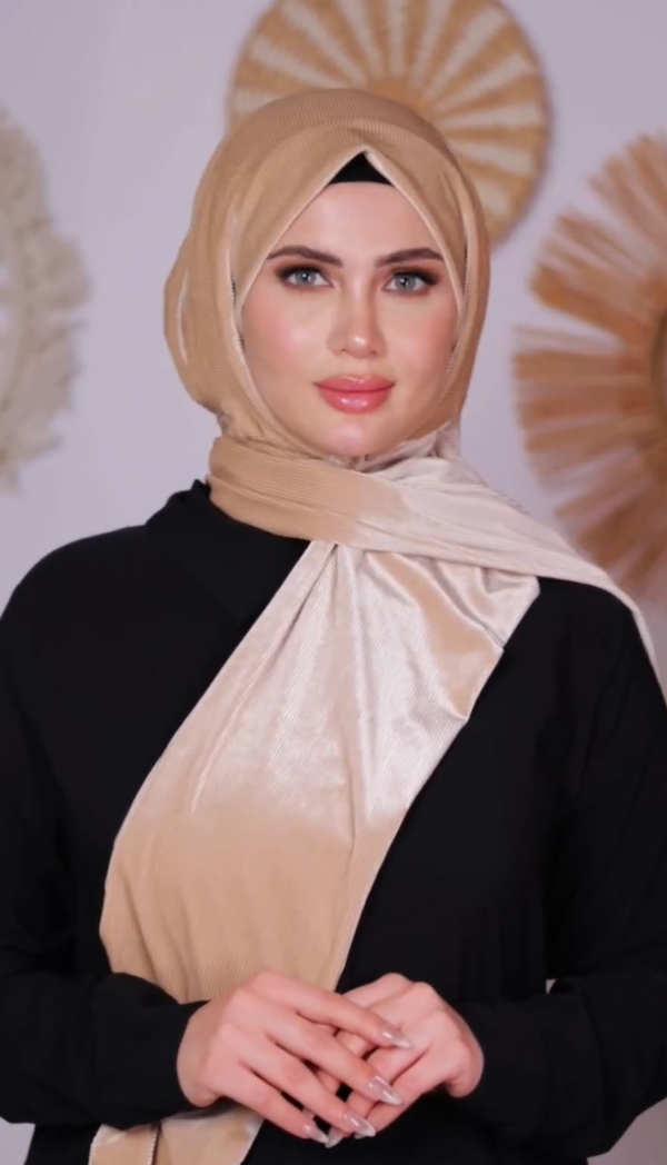 Effortless Warm Velvet-Silk Shawl Hijab