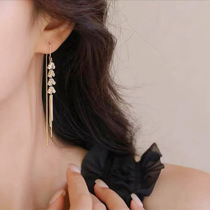 Elegant Dangle Sparkling Tassel Earrings